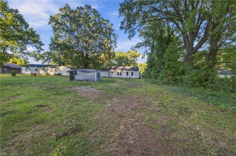 Photo 38 of 39 residential for sale in Norfolk virginia