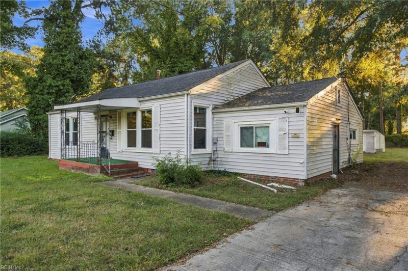 Photo 5 of 39 residential for sale in Norfolk virginia