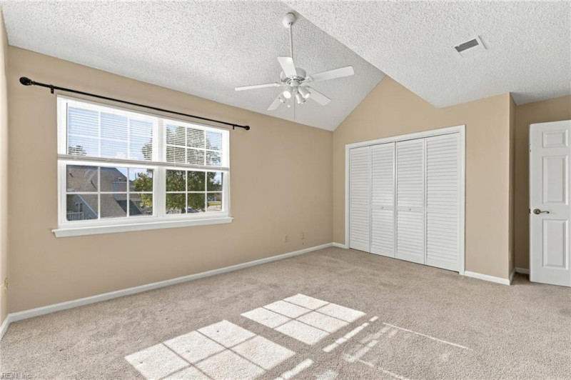 Photo 16 of 28 residential for sale in Virginia Beach virginia