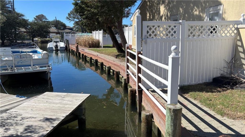 Photo 4 of 6 residential for sale in Virginia Beach virginia
