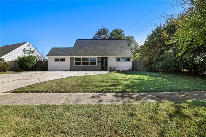 Photo 2 of 31 residential for sale in Norfolk virginia Photo 2 of 31 residential for sale in Norfolk virginia