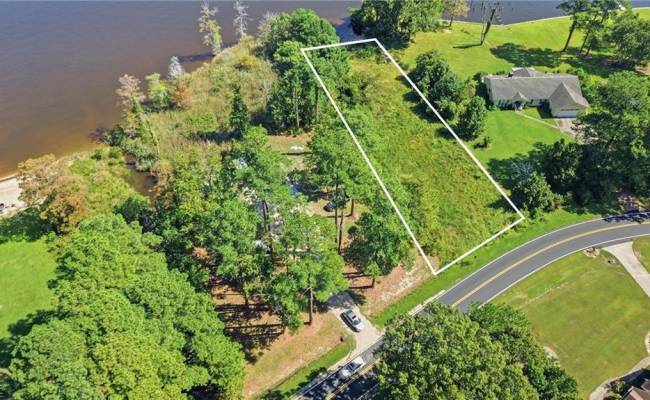 222 Small Drive, Pasquotank County, NC 27909