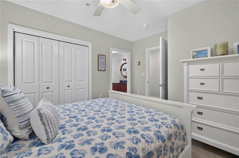 Photo 35 of 46 residential for sale in Virginia Beach virginia