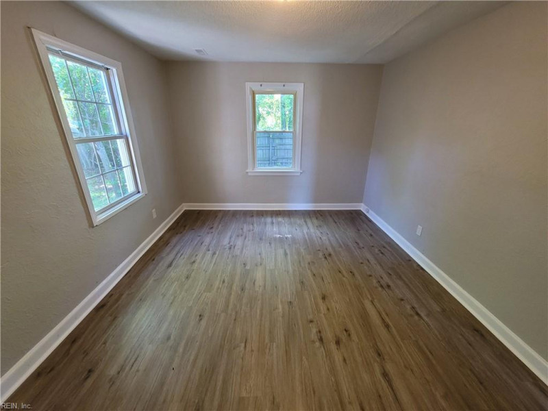 Photo 9 of 13 residential for sale in Norfolk virginia