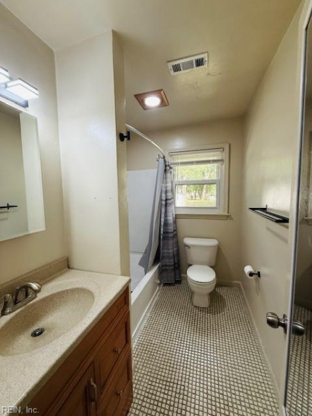 Photo 13 of 22 residential for sale in Norfolk virginia Photo 13 of 22 residential for sale in Norfolk virginia