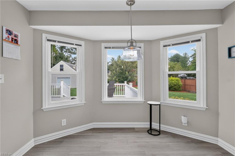 Photo 16 of 40 residential for sale in Chesapeake virginia