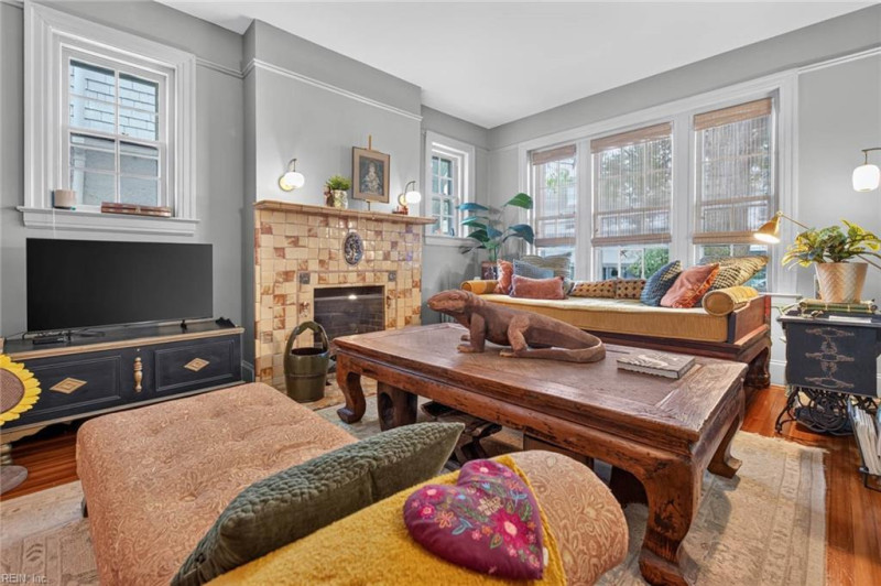 Photo 8 of 48 residential for sale in Norfolk virginia Photo 8 of 48 residential for sale in Norfolk virginia