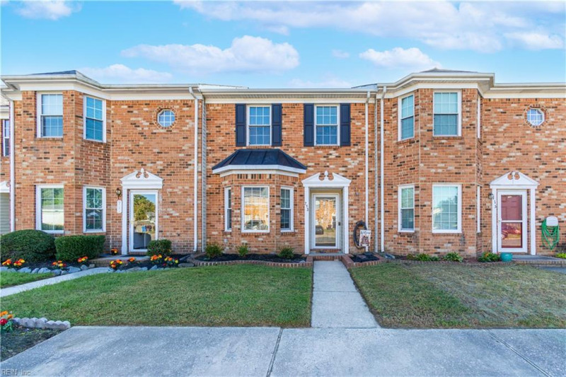 Photo 1 of 38 residential for sale in Chesapeake virginia Photo 1 of 38 residential for sale in Chesapeake virginia