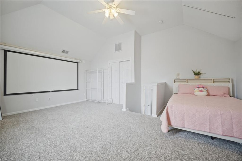 Photo 15 of 35 residential for sale in Virginia Beach virginia