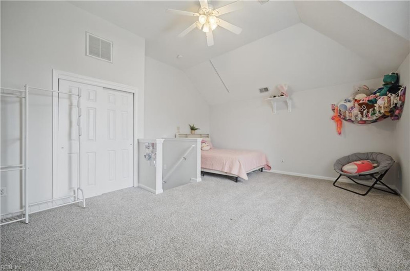 Photo 17 of 35 residential for sale in Virginia Beach virginia