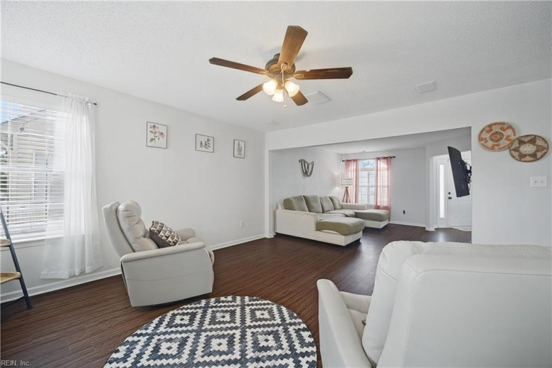 Photo 6 of 35 residential for sale in Virginia Beach virginia
