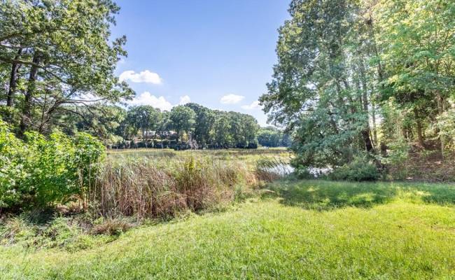 42 Scufflefield Road, Newport News, VA 23602