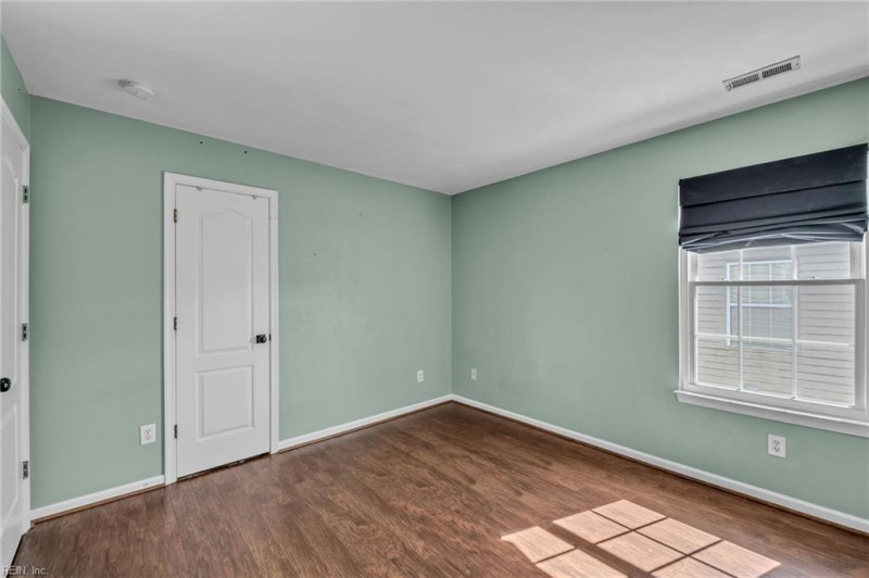 Photo 26 of 47 residential for sale in Virginia Beach virginia