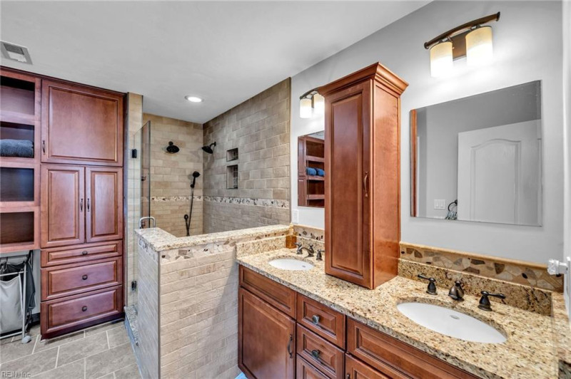 Photo 30 of 47 residential for sale in Virginia Beach virginia
