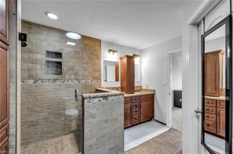 Photo 31 of 47 residential for sale in Virginia Beach virginia