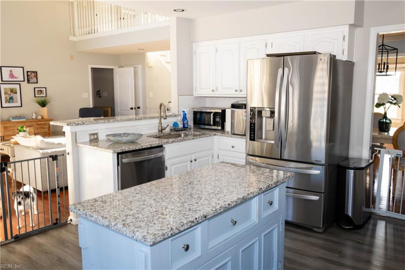 Photo 11 of 36 residential for sale in Chesapeake virginia Photo 11 of 36 residential for sale in Chesapeake virginia