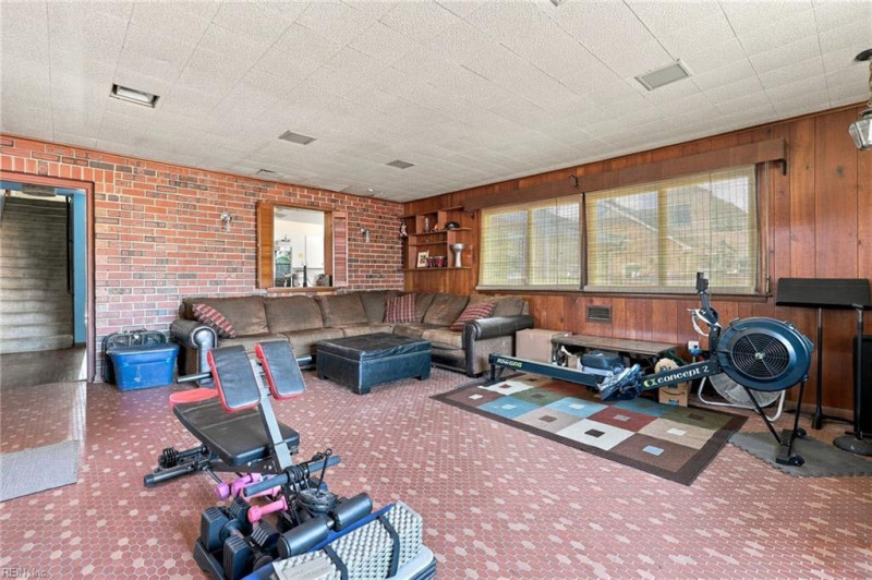 Photo 14 of 34 residential for sale in Norfolk virginia Photo 14 of 34 residential for sale in Norfolk virginia