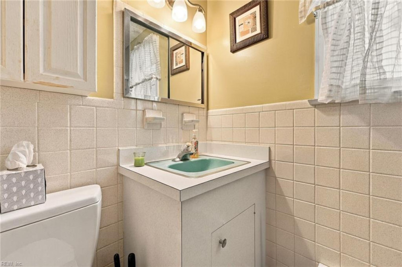 Photo 27 of 34 residential for sale in Norfolk virginia Photo 27 of 34 residential for sale in Norfolk virginia