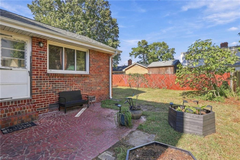 Photo 32 of 34 residential for sale in Norfolk virginia Photo 32 of 34 residential for sale in Norfolk virginia