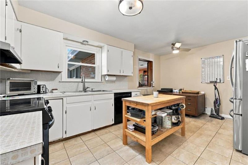 Photo 8 of 34 residential for sale in Norfolk virginia Photo 8 of 34 residential for sale in Norfolk virginia
