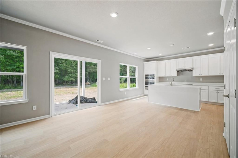 Photo 13 of 45 residential for sale in Isle of Wight County virginia