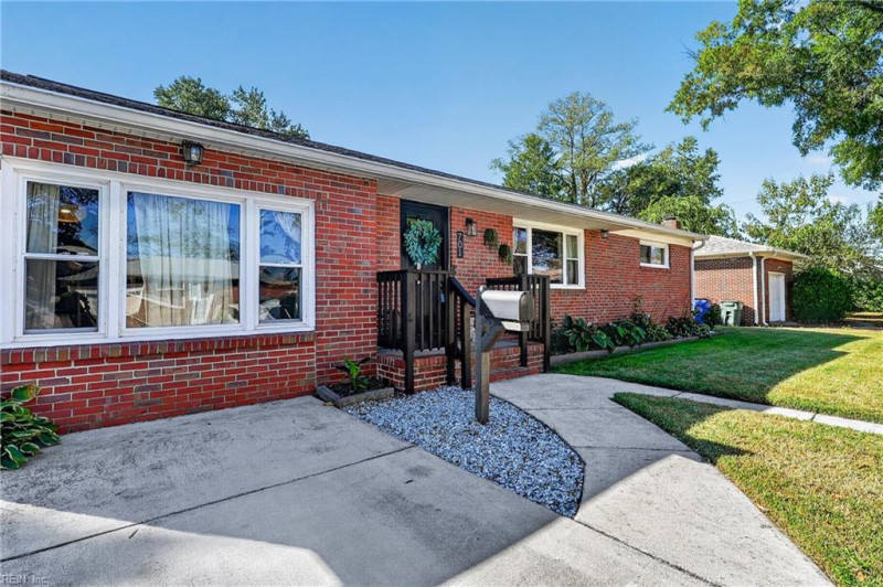 Photo 3 of 43 residential for sale in Norfolk virginia Photo 3 of 43 residential for sale in Norfolk virginia