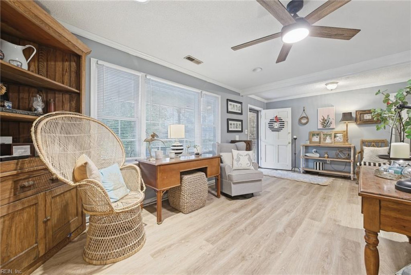 Photo 6 of 24 residential for sale in Virginia Beach virginia