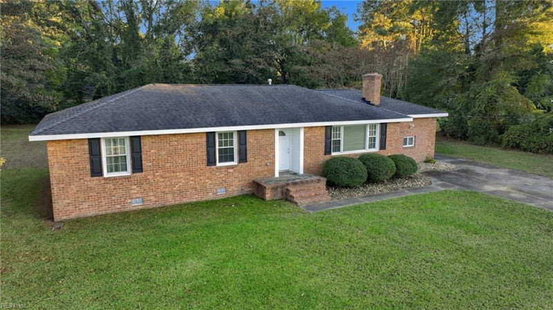 Photo 3 of 50 residential for sale in Chesapeake virginia Photo 3 of 50 residential for sale in Chesapeake virginia