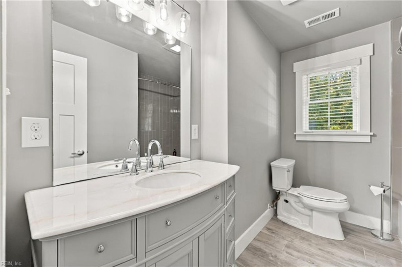 Photo 39 of 50 residential for sale in Chesapeake virginia Photo 39 of 50 residential for sale in Chesapeake virginia