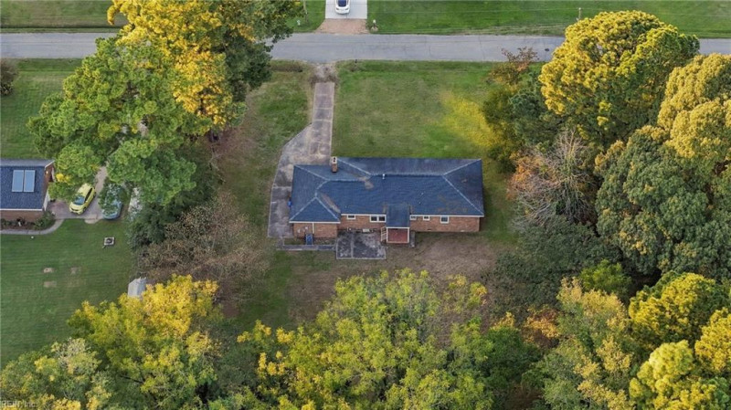 Photo 45 of 50 residential for sale in Chesapeake virginia Photo 45 of 50 residential for sale in Chesapeake virginia