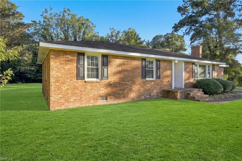 Photo 8 of 50 residential for sale in Chesapeake virginia Photo 8 of 50 residential for sale in Chesapeake virginia