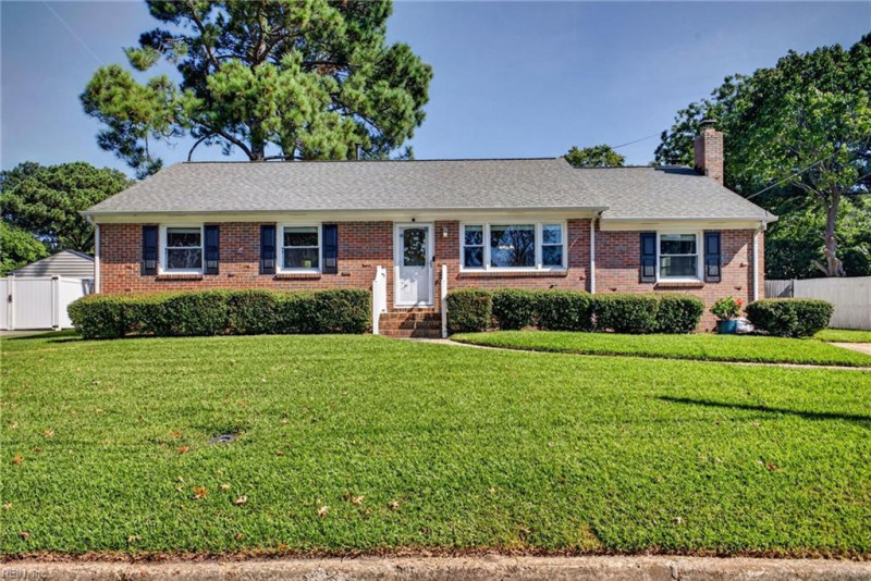 Photo 1 of 26 residential for sale in Portsmouth virginia