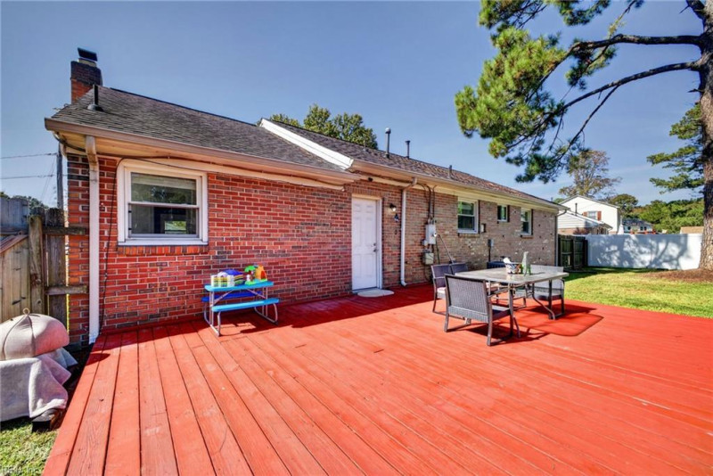 Photo 23 of 26 residential for sale in Portsmouth virginia