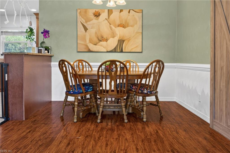 Photo 4 of 26 residential for sale in Portsmouth virginia