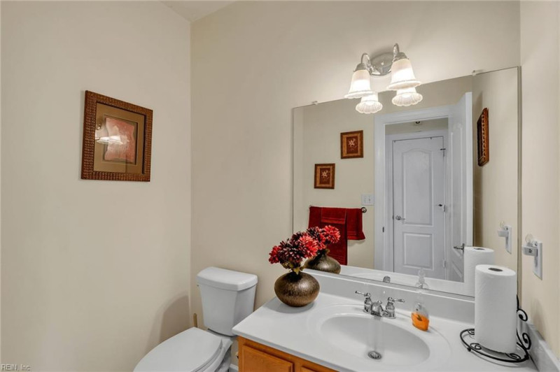Photo 17 of 37 residential for sale in Chesapeake virginia Photo 17 of 37 residential for sale in Chesapeake virginia