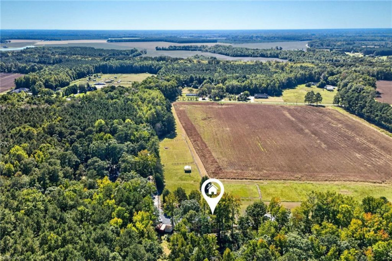 Photo 43 of 50 residential for sale in Suffolk virginia Photo 43 of 50 residential for sale in Suffolk virginia
