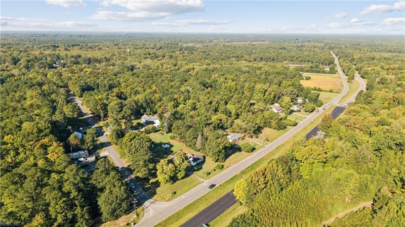 Photo 19 of 21 residential for sale in Gloucester County virginia