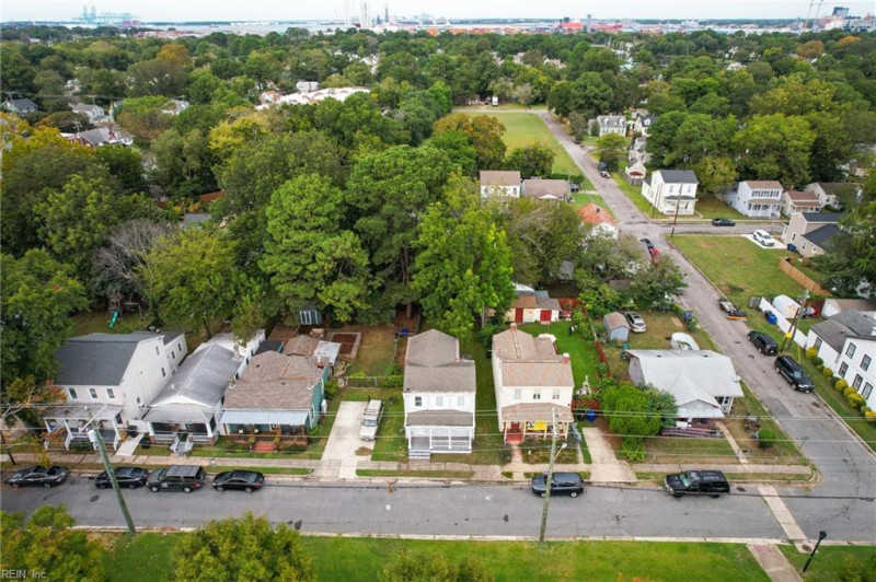 Photo 33 of 38 residential for sale in Portsmouth virginia Photo 33 of 38 residential for sale in Portsmouth virginia