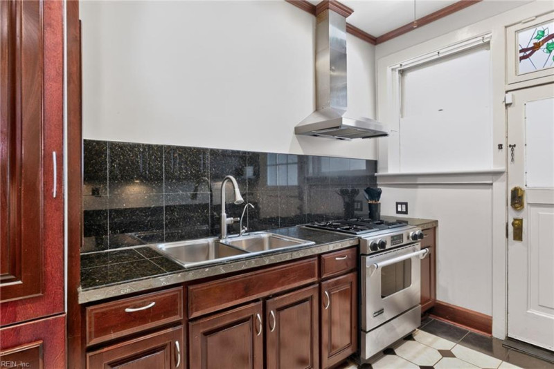 Photo 33 of 48 residential for sale in Norfolk virginia Photo 33 of 48 residential for sale in Norfolk virginia