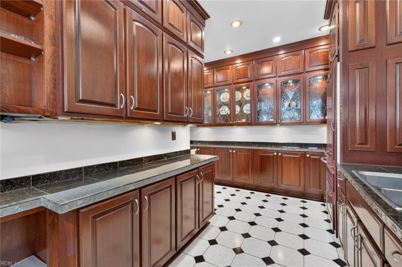 Photo 34 of 48 residential for sale in Norfolk virginia Photo 34 of 48 residential for sale in Norfolk virginia