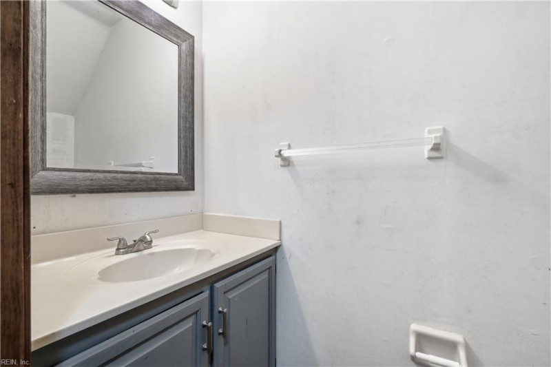 Photo 22 of 28 residential for sale in Chesapeake virginia
