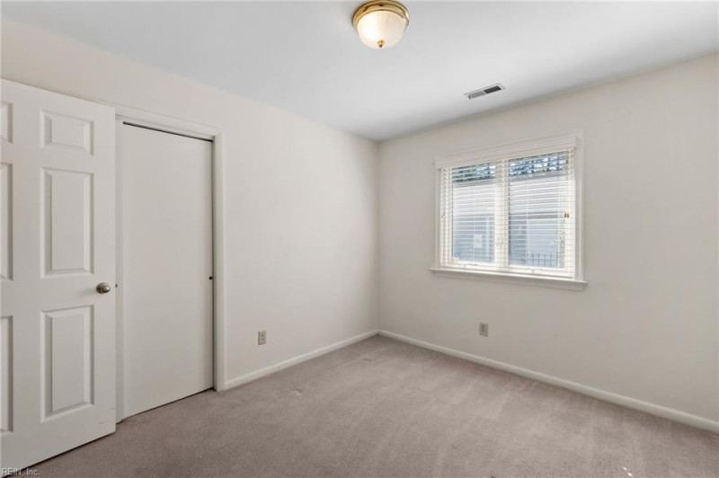 Photo 26 of 38 residential for sale in Virginia Beach virginia