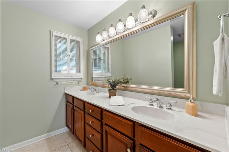 Photo 29 of 38 residential for sale in Virginia Beach virginia