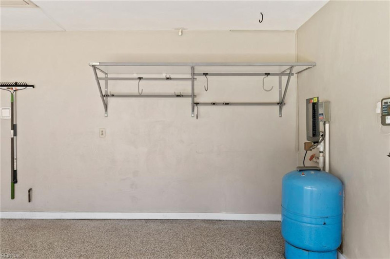 Photo 33 of 38 residential for sale in Virginia Beach virginia