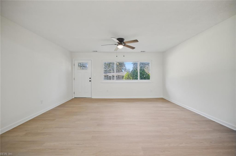 Photo 8 of 40 residential for sale in Virginia Beach virginia Photo 8 of 40 residential for sale in Virginia Beach virginia