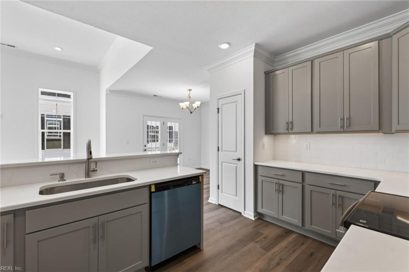 Photo 8 of 18 residential for sale in Chesapeake virginia Photo 8 of 18 residential for sale in Chesapeake virginia