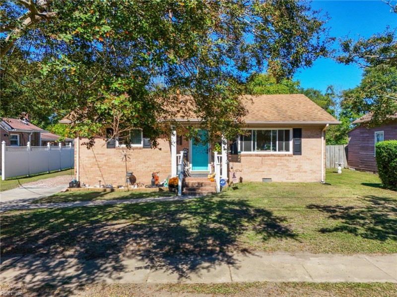 Photo 36 of 46 residential for sale in Norfolk virginia Photo 36 of 46 residential for sale in Norfolk virginia