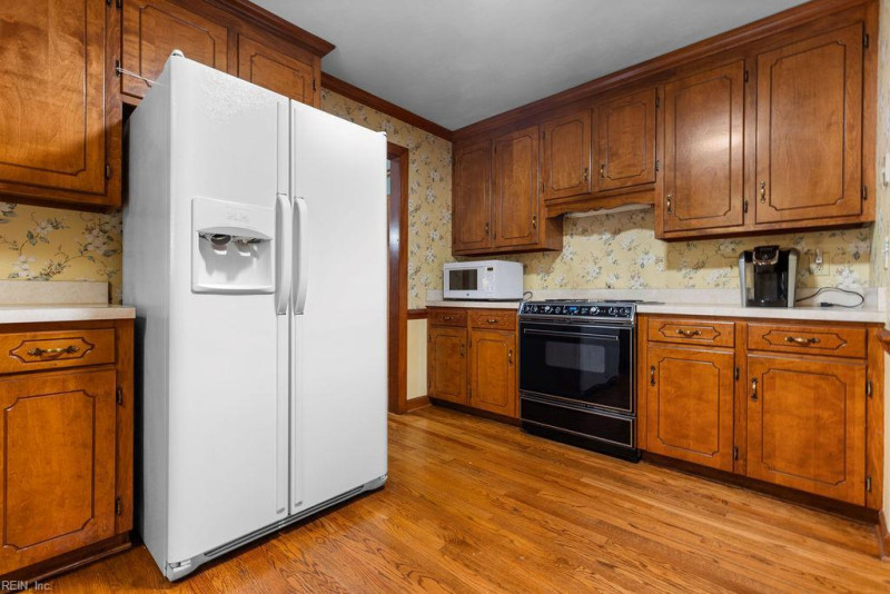 Photo 12 of 45 residential for sale in Franklin virginia