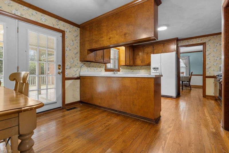 Photo 13 of 45 residential for sale in Franklin virginia