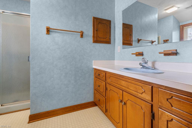Photo 30 of 45 residential for sale in Franklin virginia